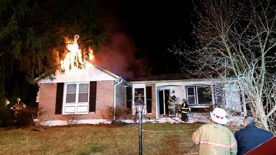 BoardUp Maryland on scene of house fire